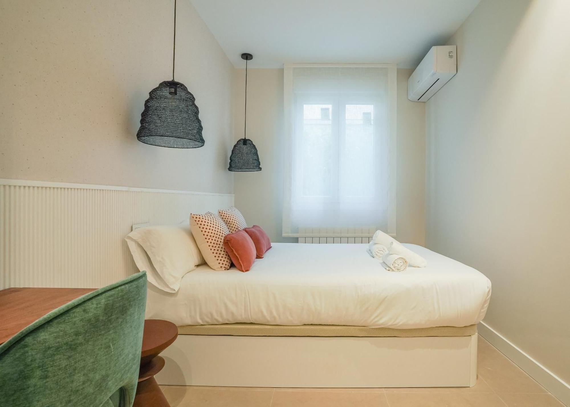 Modern Apartment-2Bedrooms 1Bath-Cuatro Caminos Madrid Esterno foto