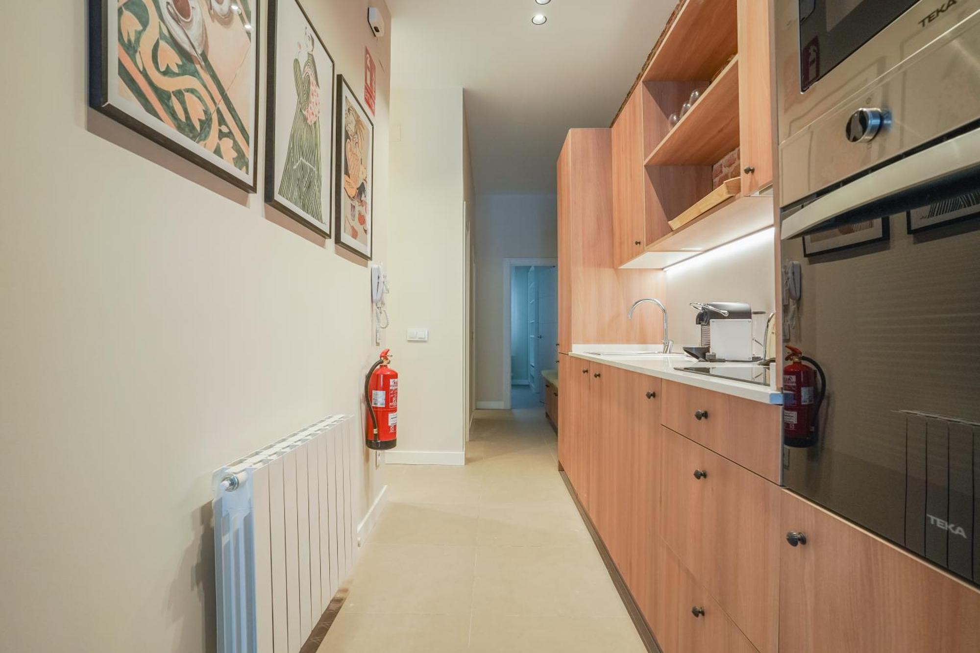 Modern Apartment-2Bedrooms 1Bath-Cuatro Caminos Madrid Esterno foto