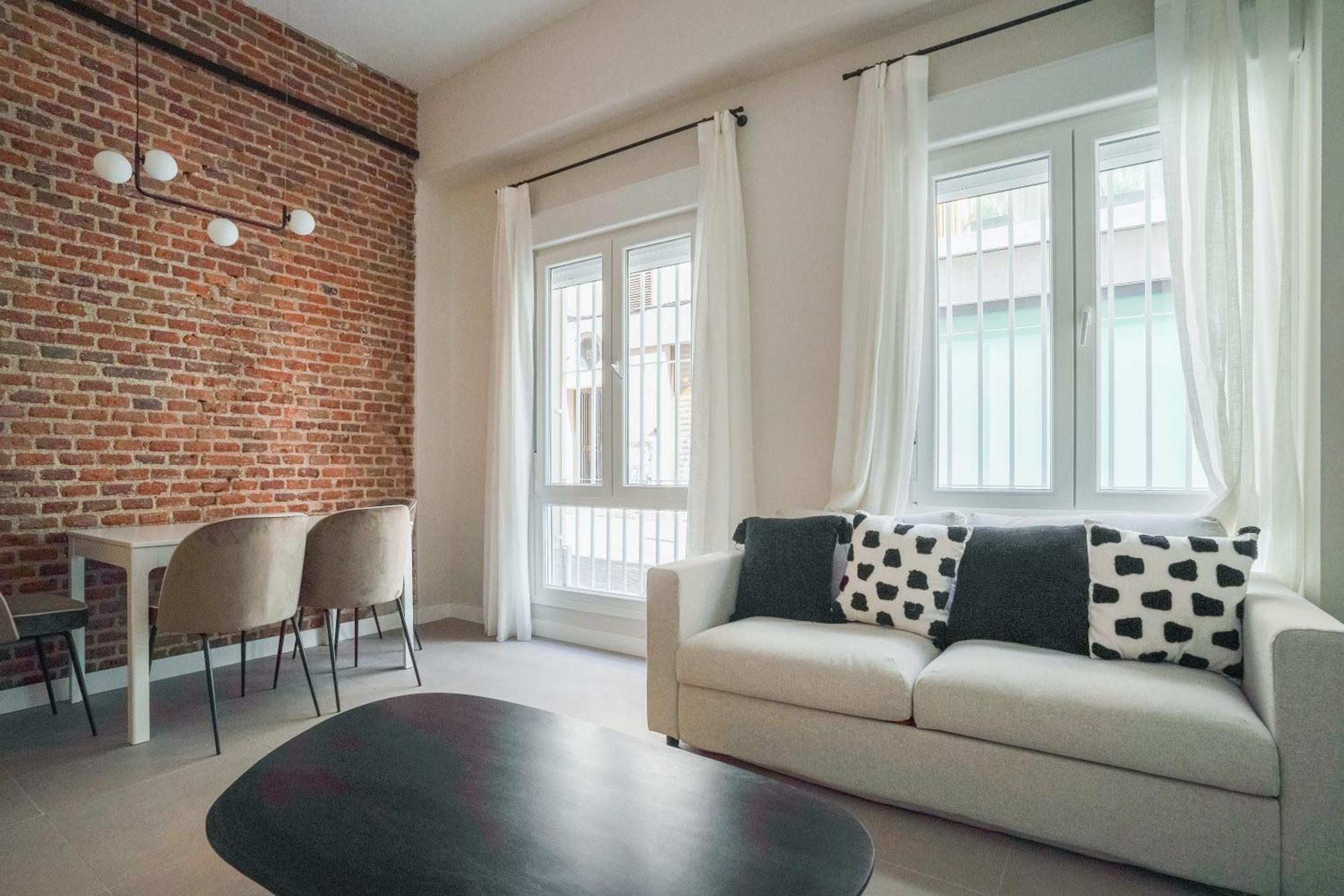 Modern Apartment-2Bedrooms 1Bath-Cuatro Caminos Madrid Esterno foto